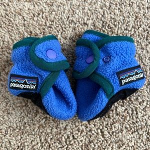 ⛰️Patagonia Baby Fleece Booties⛰️